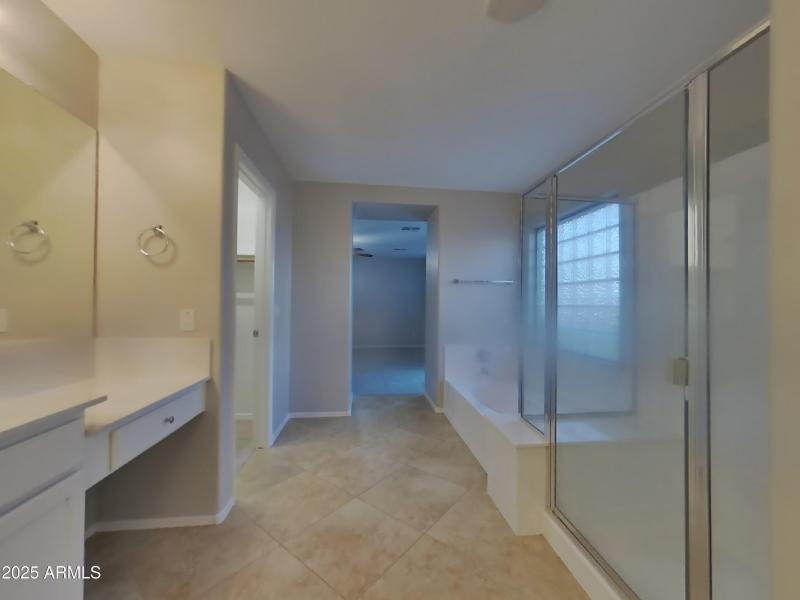 8_pc_ojooB03sdi_Vze0ouygKU_layout_0