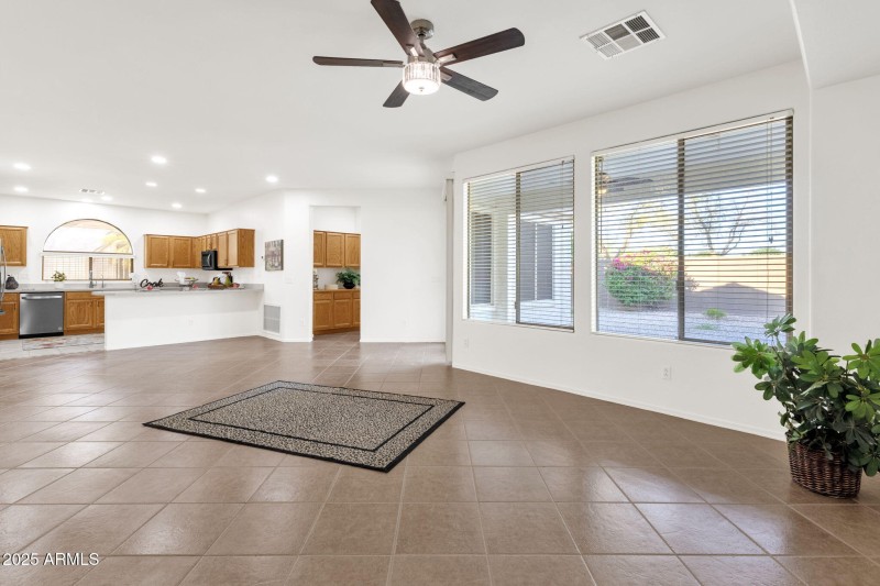 16-web-or-mls-5164-s-barley-way