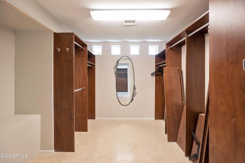 Walk In Closet Primary Suite