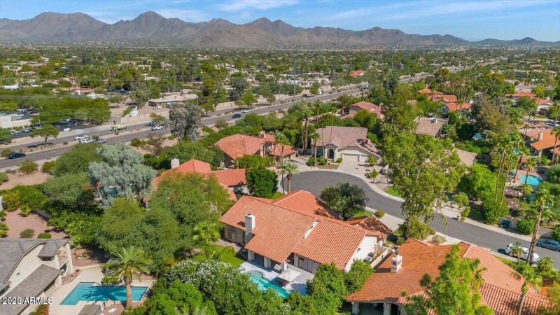 20221114213714104027000000-o