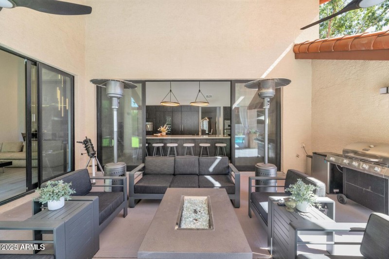 20221114213731366633000000-o