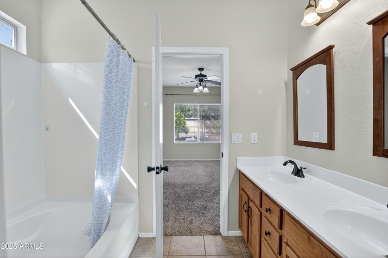 36_036_109_a4m_pershing