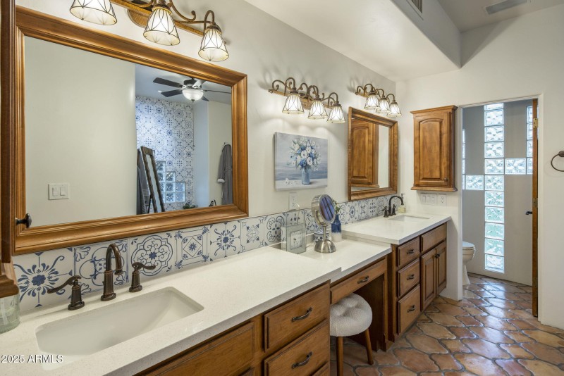 64-web-or-mls-D46A8433