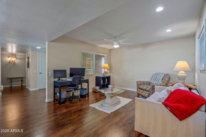 13-web-or-mls-Done Interior-15