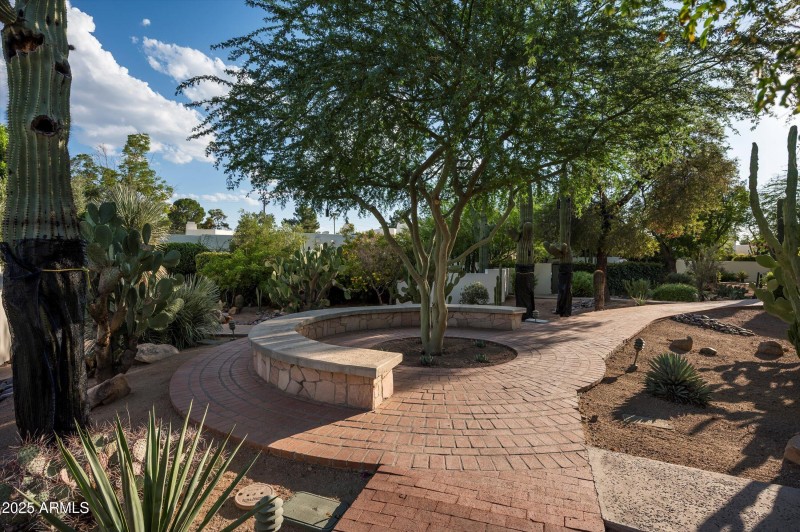 33-5101 N Casa Blanca Unit 215-33