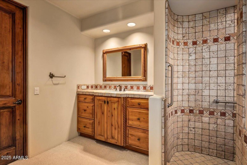 Primary Bath ~ Vanity 2 & Showers