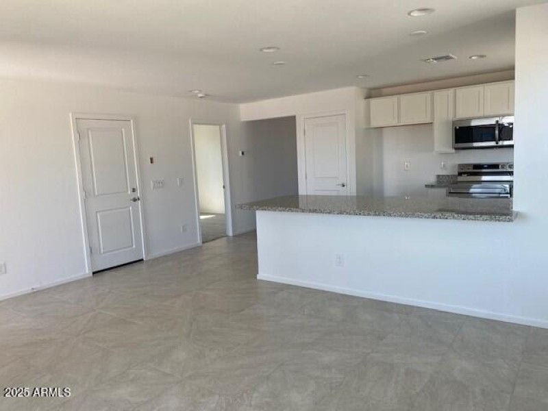 P35 Lot 13 GR_Kitchen