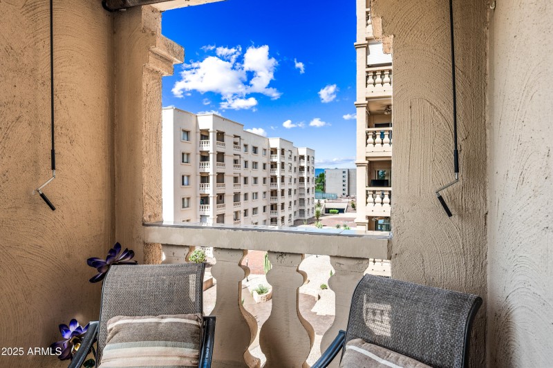 25-7940ECR411-ocupix