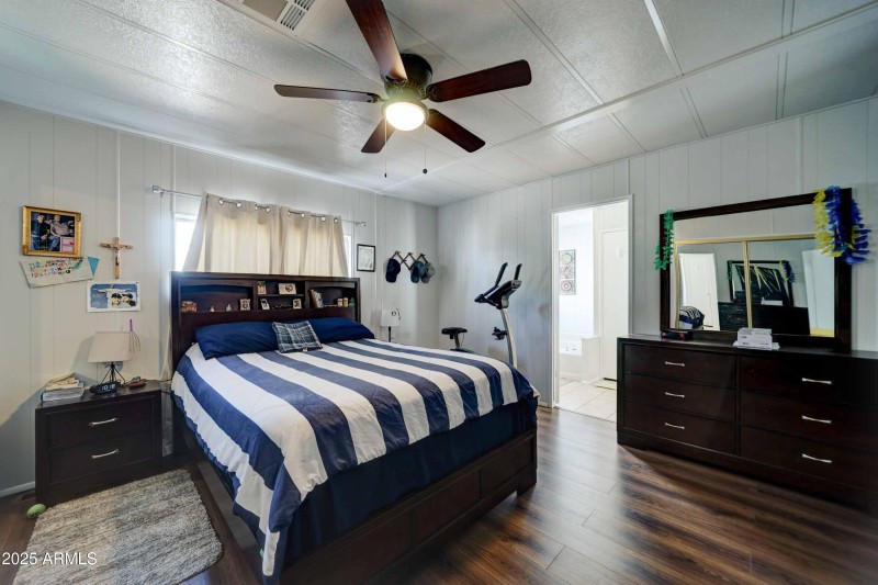 10960 N 67th Ave, 235-17