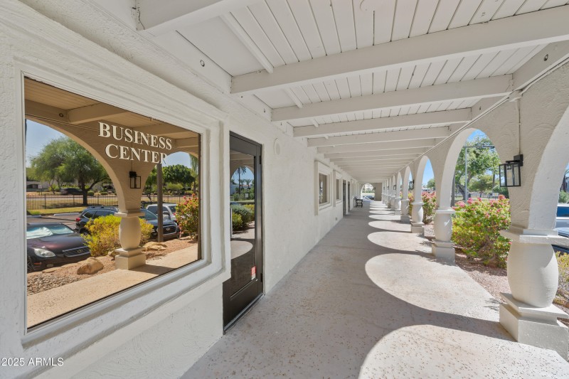 27-Scottsdale Shadows-ocupix-COMM