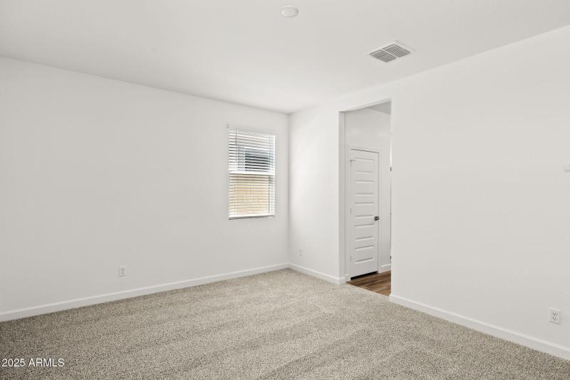 34-web-or-mls-17713-w-eva-st-lot-3-zanje