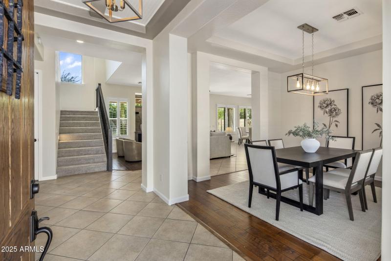 2-web-or-mls-D46A7153