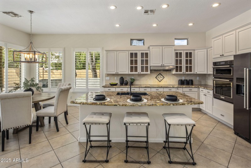 11-web-or-mls-D46A7203