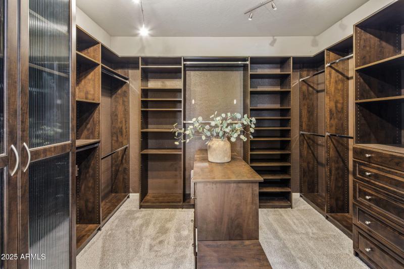 27-web-or-mls-D46A7306