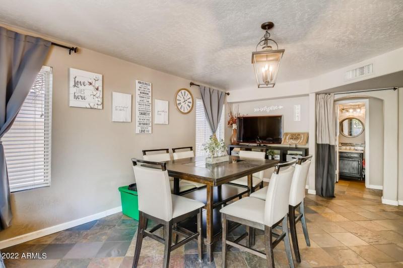 689 S Dodge Street Dining Room 1