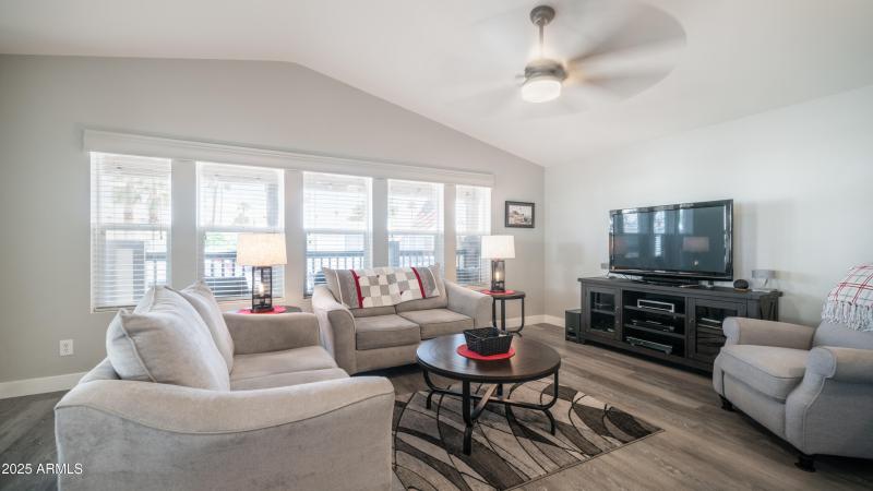 9302 W Broadway Rd Lot 165-11