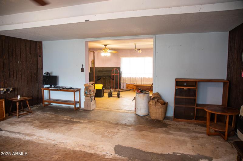 Family Rm twd Living Rm