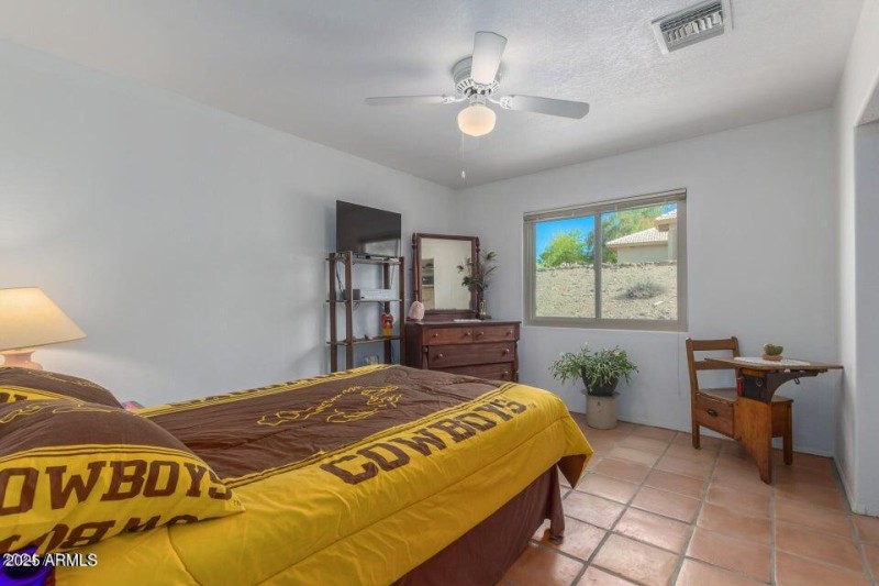 20250208003224004797000000-o