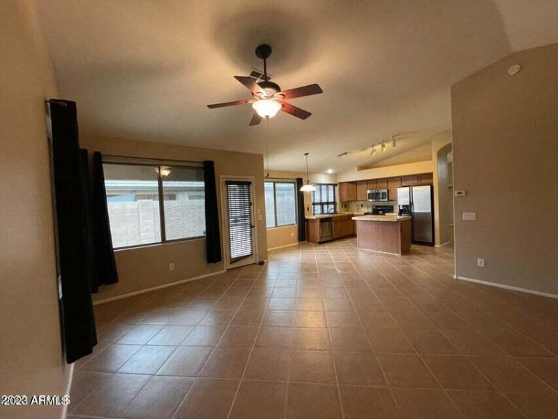 20220729234949823922000000-o