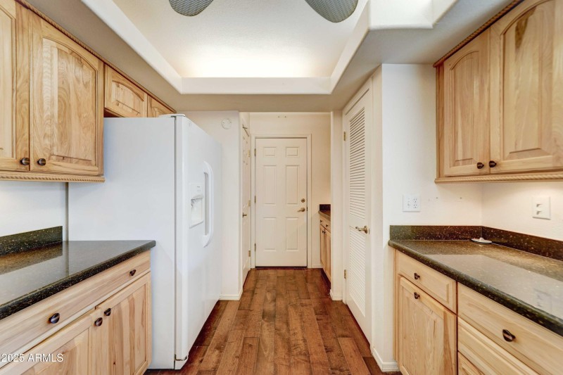 14439 n sun valley-12