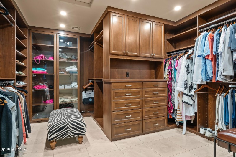 026_To Die For Designer Closet