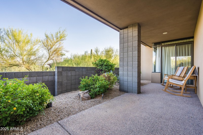 038_Patio Relaxation