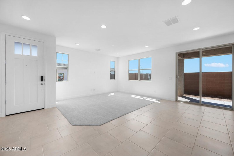 hj-az-phoenix-asante-vista-arlington-lot