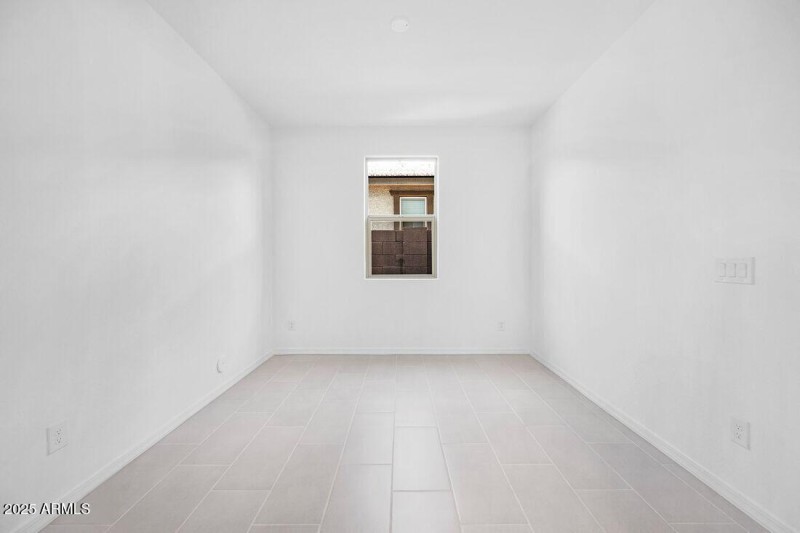 hj-az-phoenix-asante-vista-ellington-lot