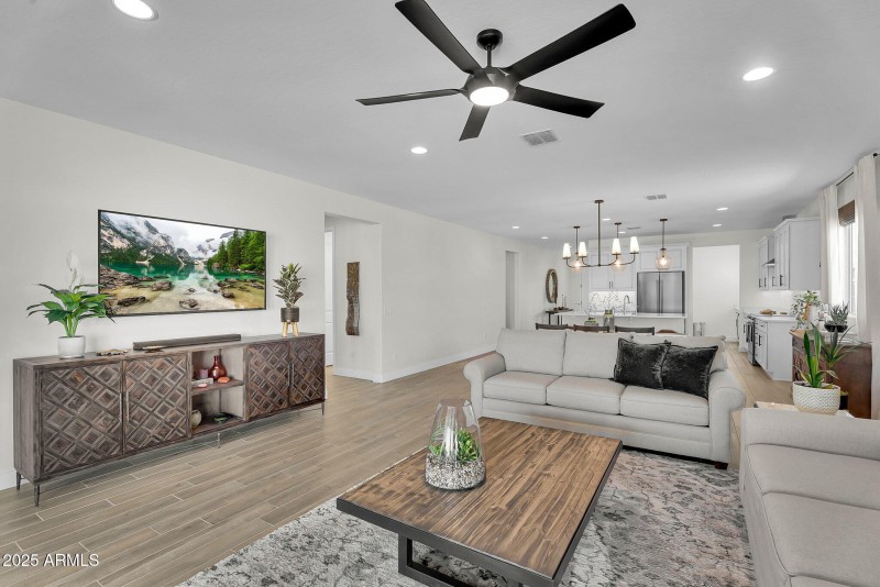 006_8-web-or-mls-hibiscus-5_707