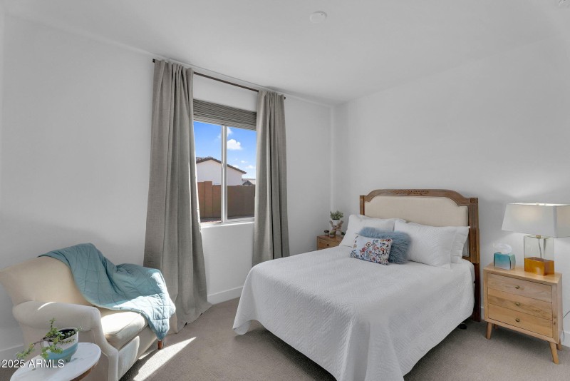 024_33-web-or-mls-hibiscus-23_375