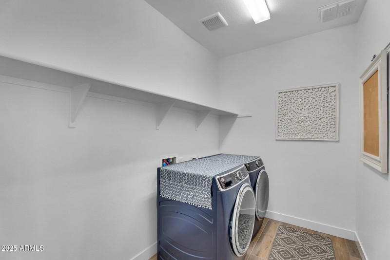 029_35-web-or-mls-hibiscus-20_875