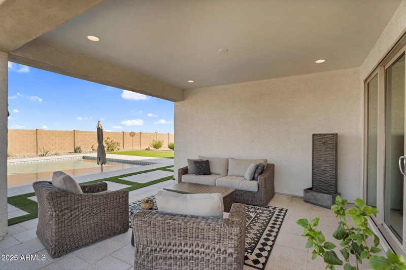 041_50-web-or-mls-hibiscus-33_823