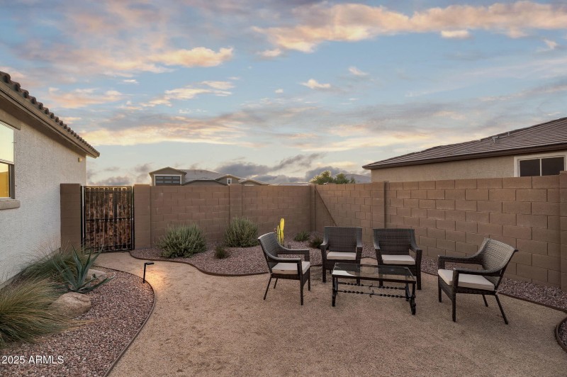 042_48-web-or-mls-dsc08076_983