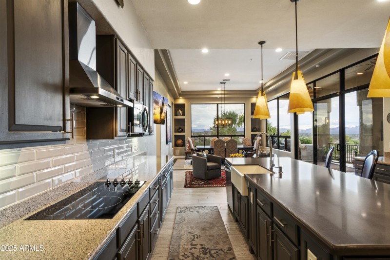 Cooking with views