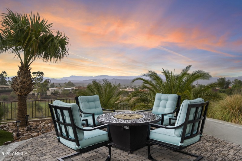 Fire pit