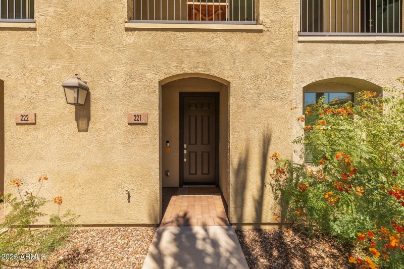 2-web-or-mls-155 N Lakeview Blvd 221, Ch