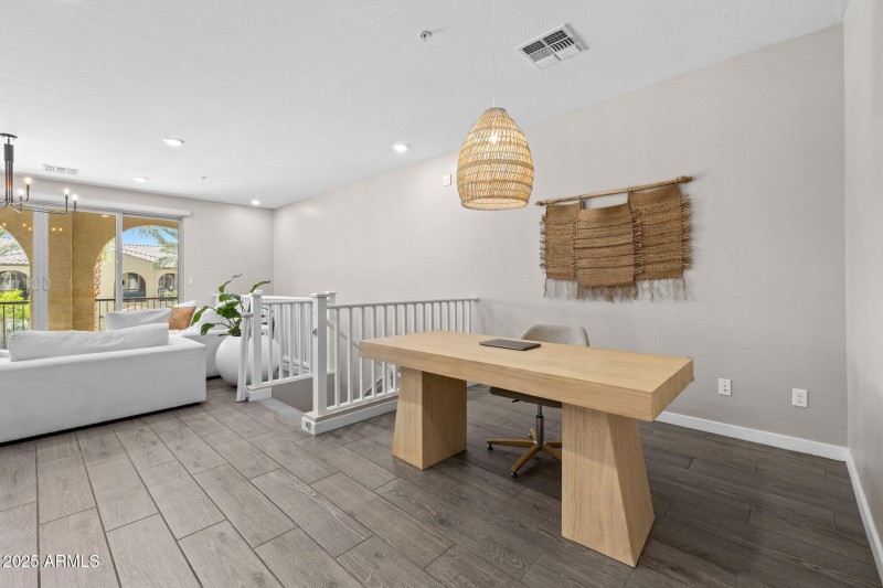 21-web-or-mls-155 N Lakeview Blvd 221, C