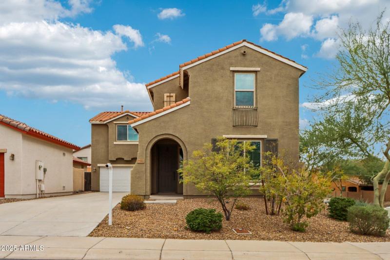 3-web-or-mls-W Palo Brea Ln-L2608-001