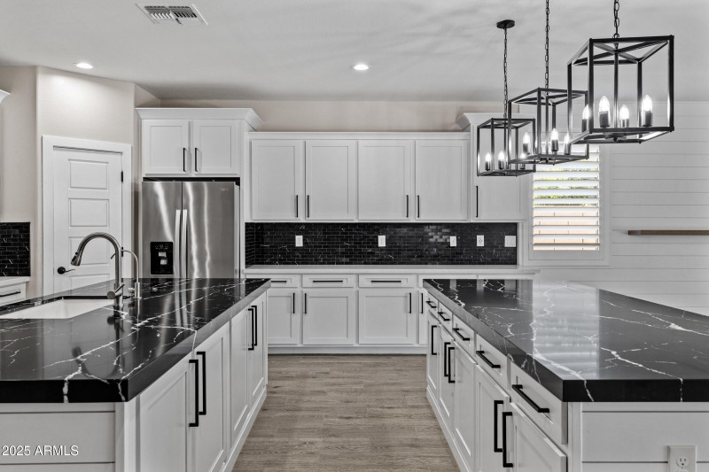 23137 E Camina Buena Vista-17