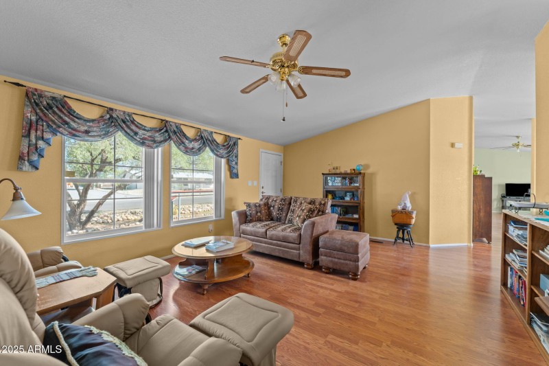 28-web-or-mls-DSC04792