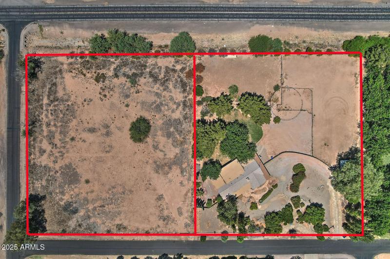 Overhead3-008-052-1500x1000