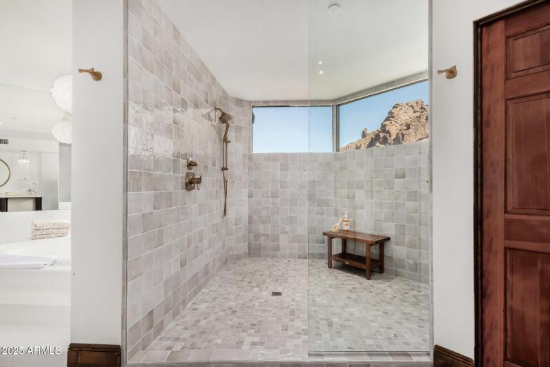 48 - Camelback Canyon