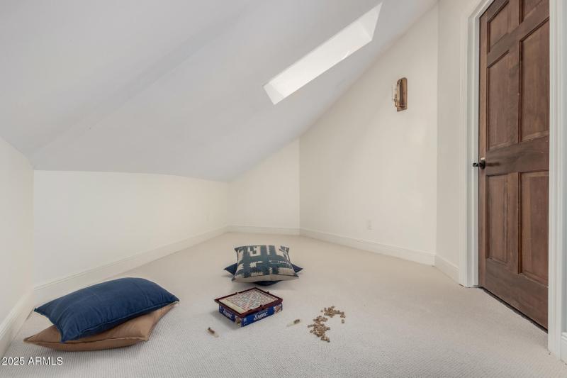 58 - Camelback Canyon