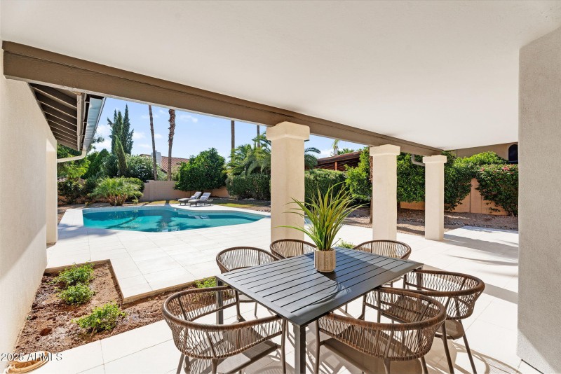 48-web-or-mls-7655 E Windrose Dr - 42