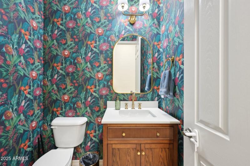 30-web-or-mls-N 161st Ave-S3009-030