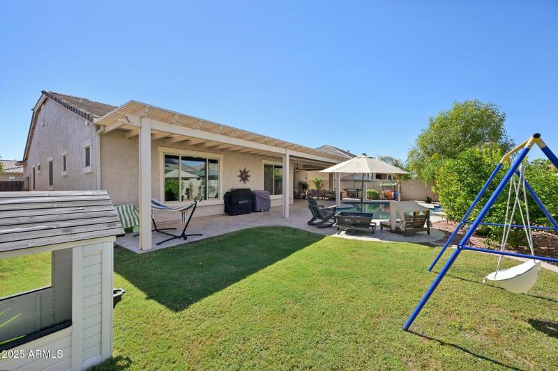 51-web-or-mls-N 161st Ave-S3009-051