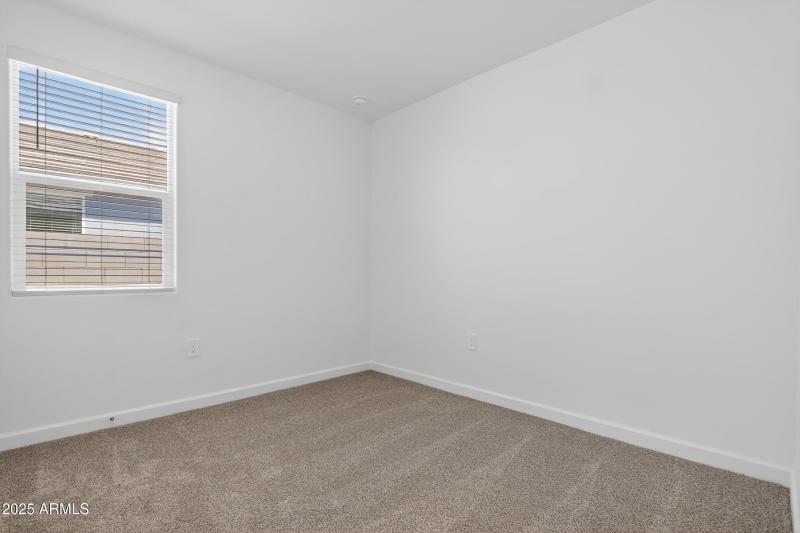 030_089_a4m_opnshw (1)