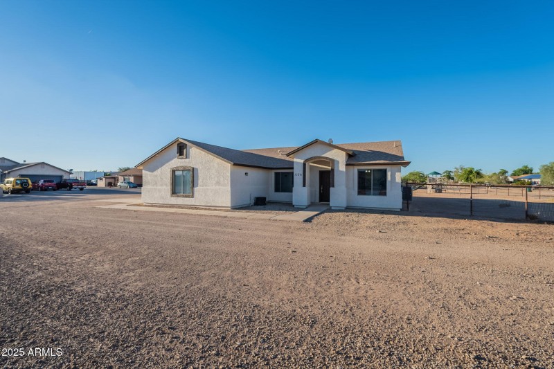 1-web-or-mls-Magma-1