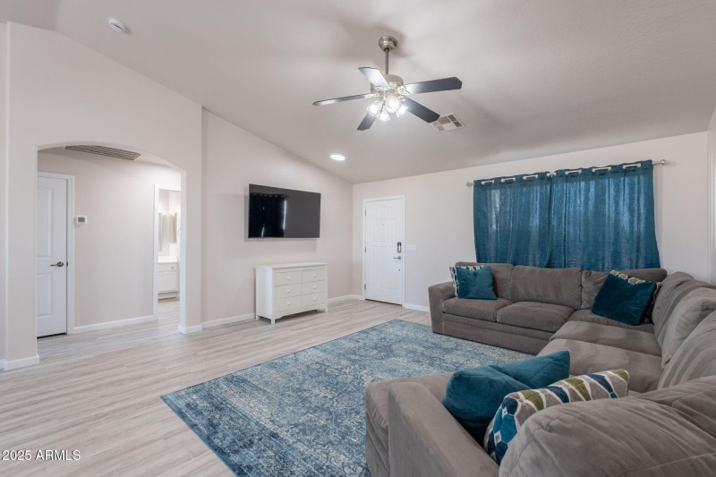 7-web-or-mls-Magma-7