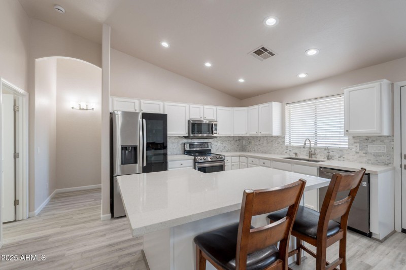 12-web-or-mls-Magma-12